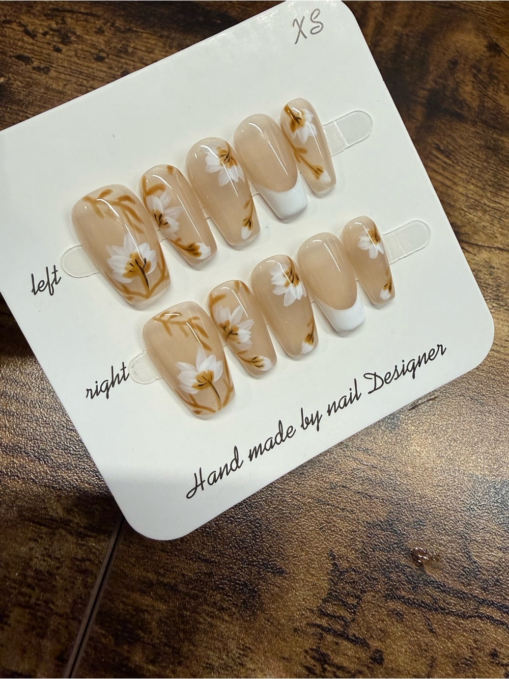 Neutral Floral Press-On Nail Set with White Tips - Xs